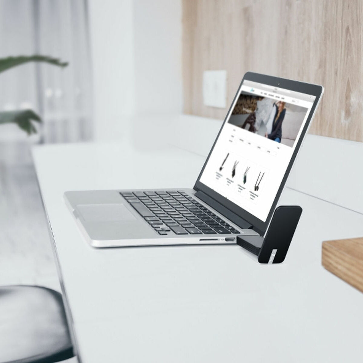 V3H8055EA8955E5C357CA9E7AA5646AF76FR4307525P3