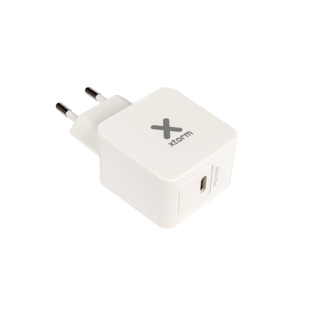 USB charger Xtorm CX031 White